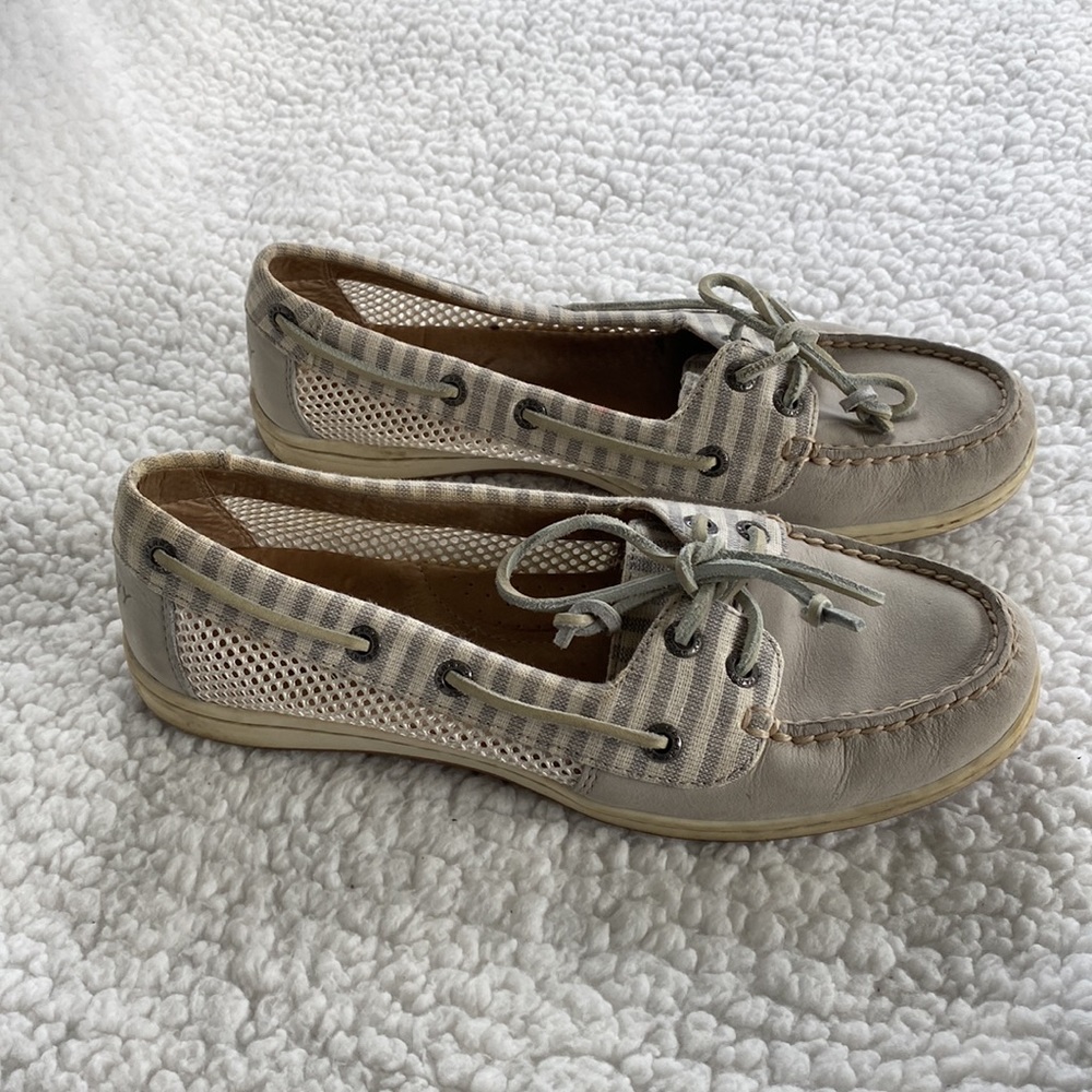 Sperry Topsider women’s size 8M